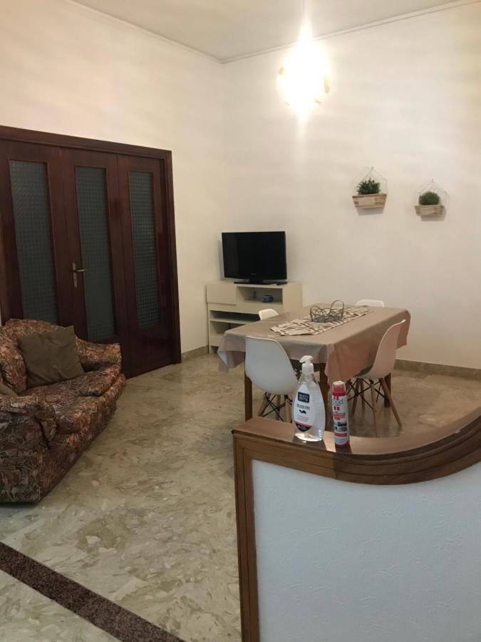 צ'יניזי Comodo Mini Appartamento מראה חיצוני תמונה